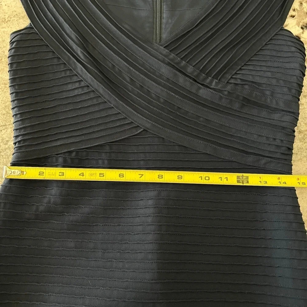 TADASHI SHOJI Pintuck Jersey Dress Navy‎ Blue Women's Size S Zipper Lined V Neck
